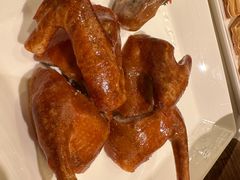 玻璃烧乳鸽-利苑酒家(宜安广场店)