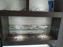 -视野联行眼镜蔡司·依视路官方授权店(顺城店)