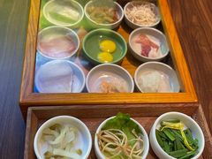 -良米山·云南野生菌过桥米线(上海首店)