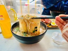 -牵人麻辣粉(粉巷店)