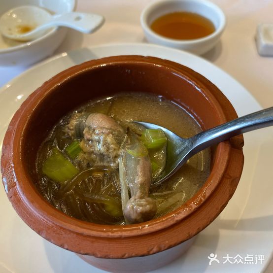 石塘渔港海鲜城(环保科技大楼店)