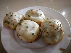 -老西白点心店