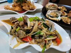 -覃记海鲜美食餐厅