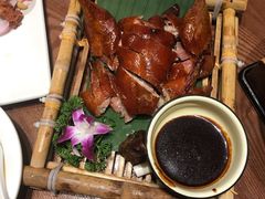 -老滇山寨•云南特色菜•地方菜•民族风情歌舞表演(金碧店)