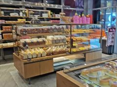面包甜点陈列柜-面包新语(无锡M会员店)
