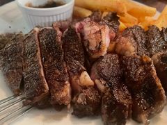 -羽深肉铺 Steak & Wine