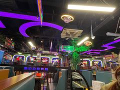 -路边边.炒菜烧烤.音乐餐厅(良乡长虹店)