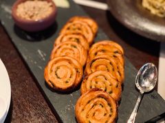 鸭肝酱伴葱油饼-杭州西子湖四季酒店·金沙厅