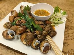 -两兄弟Song Pee Nong(2号店)