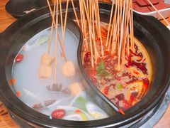 -牛小嫩串串火锅(老国贸总店)