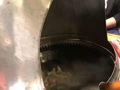 散养鸡-地锅公社·现炒地锅鸡·地锅鱼·夜宵(罗锦路店)