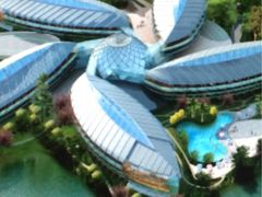 -上海滴水湖皇冠假日酒店