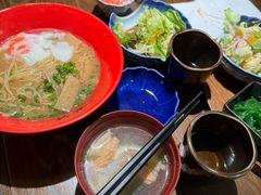 -一豚轩·烧鸟·豚骨拉面(五四路店)