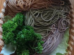 -湊湊火锅·茶憩(南京东路悦荟店)