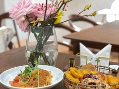 -花十悦·鲜花咖啡餐厅(振业城一期店)