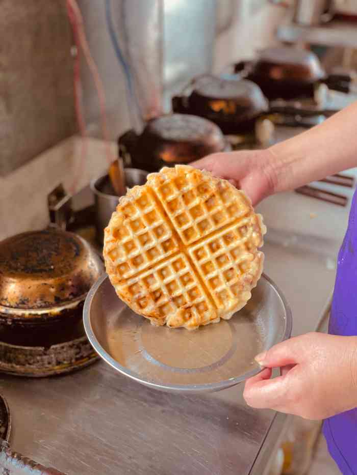 桂姨炉底糍-"台山口味 类似咸味华夫饼 比华夫饼好吃太.