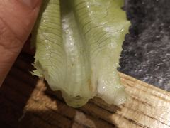 带有泥巴的生菜-许府牛火锅(信义坊总店)