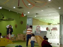 -乐融婴幼儿成长中心(四季青校区)