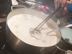 -捞王锅物料理(上海世茂广场店)