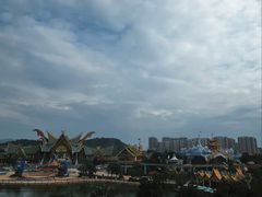 -七彩云南欢乐世界