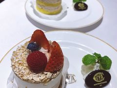 招牌燕麦蛋糕-COVA(新天地Xintiandi店)