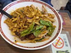 辣椒炒红烧肉炒刀削面-晋宝章大同刀削面(月坛店)