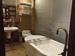 -锦州元都大酒店(凌河古塔夜市店)