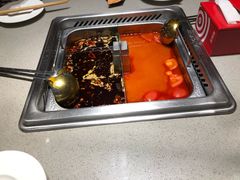-海底捞火锅(金山百联店)