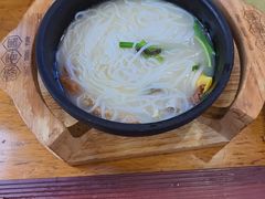 -桥香园过桥米线(国贸店)