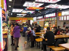 大堂-八一好吃街·高品美食广场