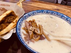 羊杂汤-穆得·老周家牛肉烧饼(普利街店)