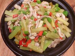 -泥糊破店小酒馆·团建聚餐(南京西路店)