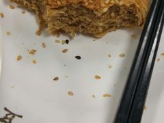 麻酱烧饼-老磁器口豆汁店(天坛店)