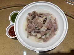 手扒肉-蒙亨·手把肉·蒙古包文化主题餐厅(天恒广场店)