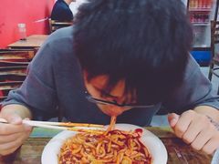 -椒顽新疆炒米粉(湖大店)