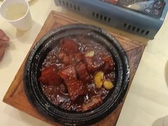 -霄汉牛三鲜湖北砂锅菜(万松园2店)
