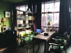 -出走咖啡·面包(宋庄店)