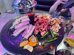 -豚豚家돈돈가韩国锅盖烤肉(新北万达店)