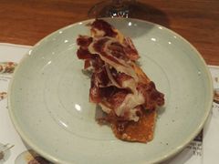 -Tapa Tapa