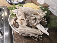-重拾经典火锅餐厅(乳山店)