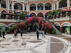 -佛罗伦萨小镇广佛名品奥特莱斯(疏港路店)