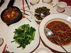 -千百味红餐厅·江西菜(绿地双子塔店)