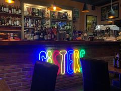 -SISTERS BAR RESTAURANT川意酒馆(嘉善老市H楼店)