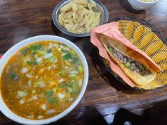 -化三驴肉汤馆老店