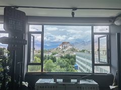 -平措康桑·和牛自助观景餐厅(布达拉宫店)