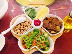 -围龙屋客家食府(福田店)