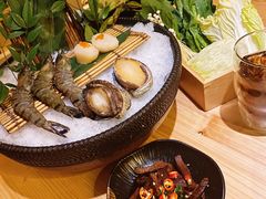 极上海鲜三品盛合-锦和牛·炭火烧肉(ICC太和里店)