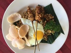 -Mai Mai Restaurant