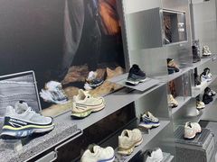 -SALOMON萨洛蒙(北京王府中环店)