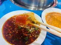 -马路边边麻辣烫串串火锅(体育西路店)